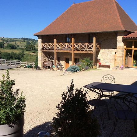 Bed and Breakfast Domaine De Noyer Saint-Christophe-en-Brionnais Exterior foto